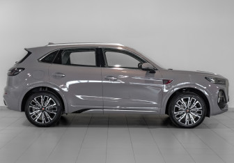 Новый Hongqi HS5 2024 (4 фото)