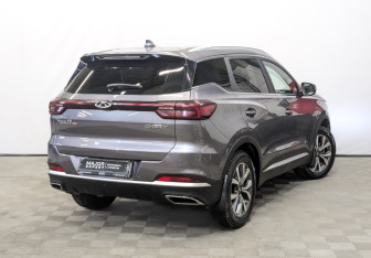 Подержанный автомобиль Chery Tiggo 7 Pro 2022 года (5 фото)