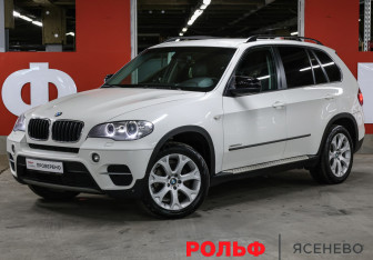 Подержанный автомобиль BMW X5 2010 года (1 фото)