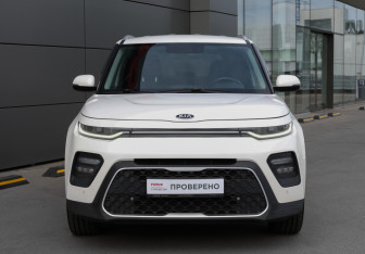 Подержанный автомобиль Kia Soul 2021 года (2 фото)
