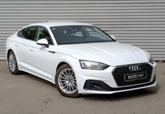 Подержанный автомобиль Audi A5 Liftback 2021 года (3 фото)