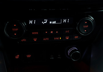 Подержанный автомобиль Mitsubishi Eclipse Cross 2018 года (14 фото)