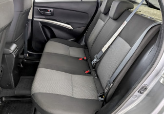 Подержанный автомобиль Suzuki SX4 Hatchback 2013 года (12 фото)