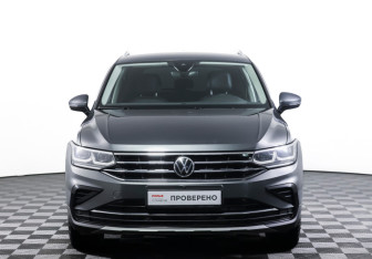 Подержанный автомобиль Volkswagen Tiguan 2021 года (2 фото)