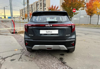 Новый Kia Seltos 2025 (9 фото)