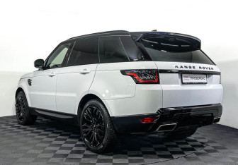 Подержанный автомобиль Land Rover Range Rover Sport 2018 года (7 фото)