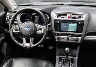 Подержанный автомобиль Subaru Outback Wagon 2016 года (11 фото)