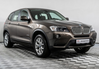 Подержанный автомобиль BMW X3 2013 года (3 фото)