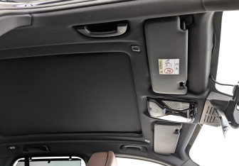 Подержанный автомобиль BMW X5 2025 года (23 фото)