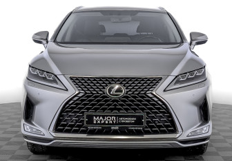 Подержанный автомобиль Lexus RX 2021 года (2 фото)
