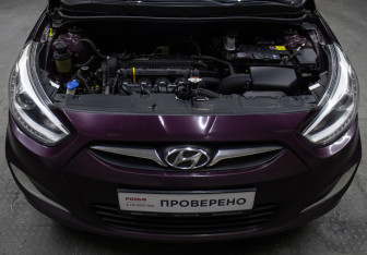 Подержанный автомобиль Hyundai Solaris Sedan 2013 года (9 фото)