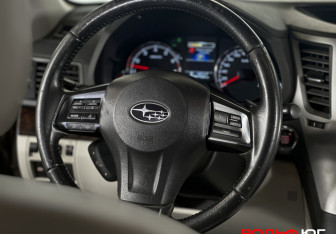 Подержанный автомобиль Subaru Outback Wagon 2013 года (13 фото)