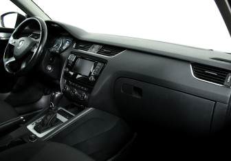 Подержанный автомобиль Skoda Octavia Wagon 2013 года (5 фото)