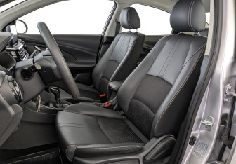 Подержанный автомобиль Changan Alsvin 2023 года (20 фото)