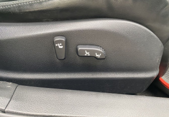 Подержанный автомобиль Nissan Teana 2012 года (19 фото)