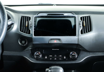 Подержанный автомобиль Kia Sportage 2012 года (12 фото)