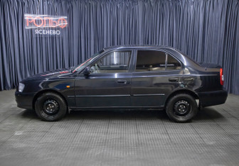 Подержанный автомобиль Hyundai Accent Sedan 2007 года (8 фото)