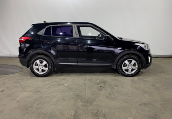 Подержанный автомобиль Hyundai Creta 2017 года (4 фото)