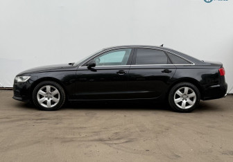 Подержанный автомобиль Audi A6 Sedan 2014 года (8 фото)
