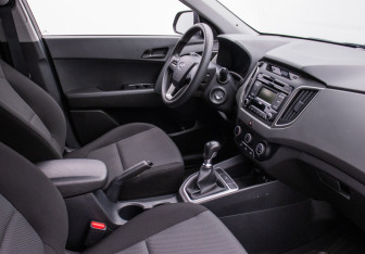 Подержанный автомобиль Hyundai Creta 2016 года (9 фото)