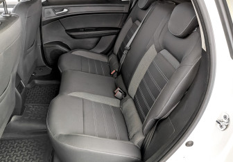 Подержанный автомобиль Renault Arkana 2019 года (12 фото)