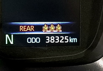 Подержанный автомобиль Toyota Corolla Hatchback 2023 года (28 фото)