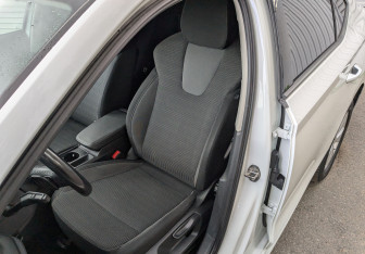 Подержанный автомобиль Skoda Octavia Liftback 2021 года (20 фото)