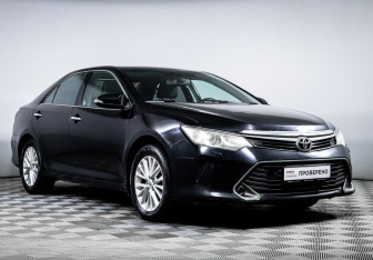 Подержанный автомобиль Toyota Camry Sedan 2015 года (3 фото)