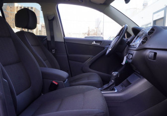 Подержанный автомобиль Volkswagen Tiguan 2012 года (9 фото)