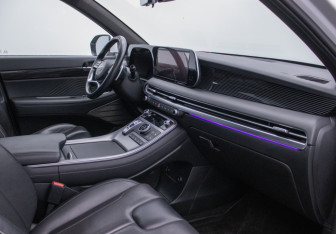 Подержанный автомобиль Hyundai Palisade 2023 года (9 фото)