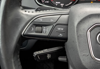 Подержанный автомобиль Audi Q5 2020 года (25 фото)