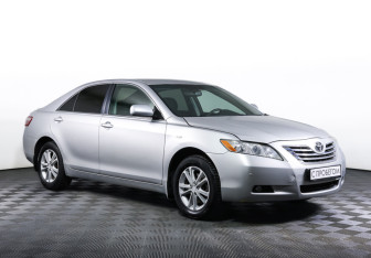 Подержанный автомобиль Toyota Camry Sedan 2008 года (3 фото)