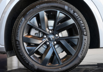 Новый LiXiang L7 2025 (13 фото)