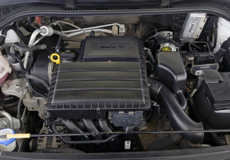 Подержанный автомобиль Skoda Rapid Liftback 2022 года (9 фото)