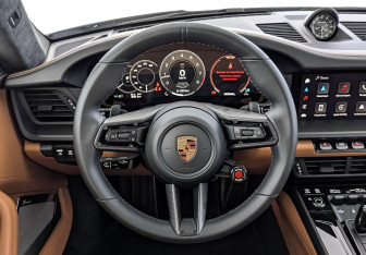Новый Porsche 911 Coupe 2025 (20 фото)