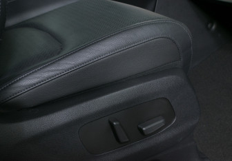 Подержанный автомобиль Kia Carnival 2022 года (16 фото)