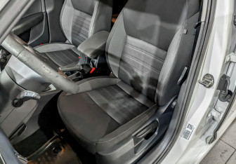 Подержанный автомобиль Skoda Octavia Liftback 2019 года (20 фото)