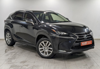 Подержанный автомобиль Lexus NX 2017 года (3 фото)