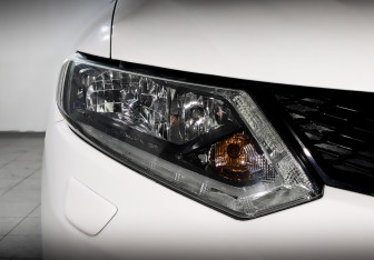 Подержанный автомобиль Nissan X-Trail 2015 года (16 фото)