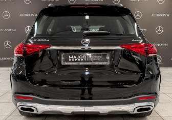 Подержанный автомобиль Mercedes-Benz GLE 2019 года (6 фото)