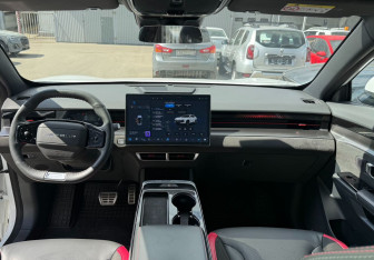 Подержанный автомобиль Jetour Dashing 2024 года (9 фото)