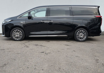 Подержанный автомобиль Wey 80 2025 года (8 фото)