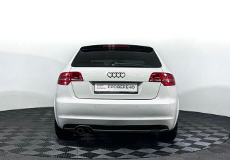 Подержанный автомобиль Audi A3 Hatchback 2012 года (6 фото)
