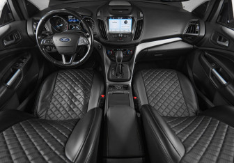 Подержанный автомобиль Ford Kuga 2018 года (18 фото)