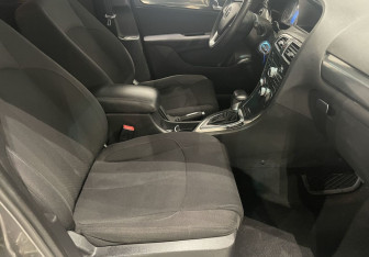 Подержанный автомобиль Brilliance V5 2014 года (9 фото)