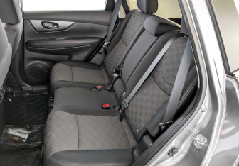 Подержанный автомобиль Nissan X-Trail 2018 года (12 фото)