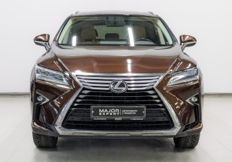 Подержанный автомобиль Lexus RX 2017 года (2 фото)