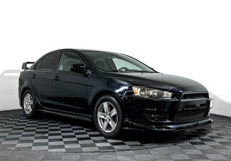 Подержанный автомобиль Mitsubishi Lancer Sedan 2008 года (3 фото)