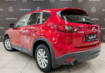 Подержанный автомобиль Mazda CX-5 2016 года (7 фото)