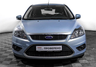 Подержанный автомобиль Ford Focus Hatchback 2010 года (2 фото)
